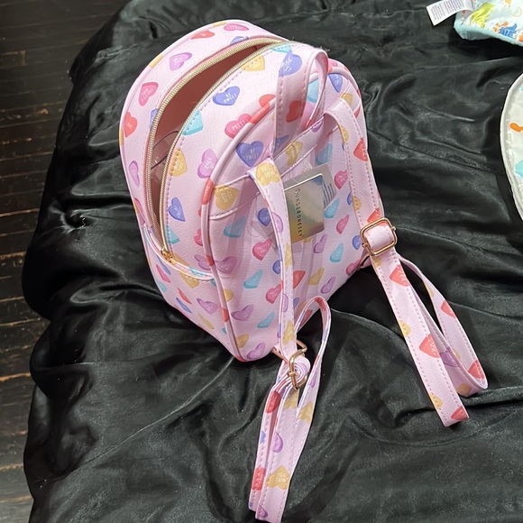 Backpack - Picture 2 of 2